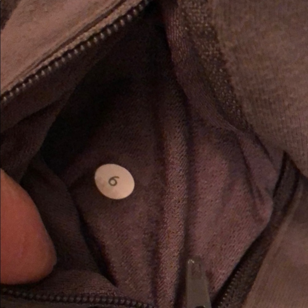 In stride zip up - Picture 4 of 4